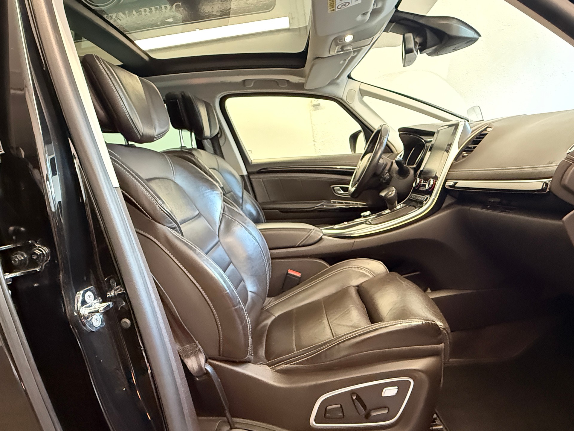 RENAULT Espace 2.0 dCi Initiale EDC Ab 250.- pro Monat Vollaustattung Massagesitz Sitzbelüftung und Heizung uvm-image-13