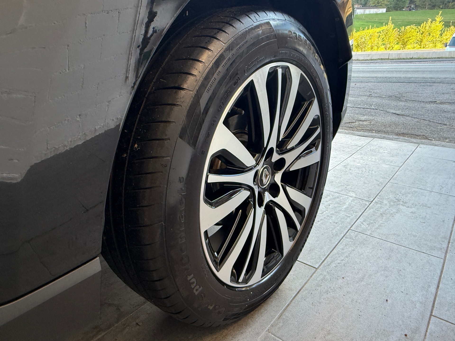 RENAULT Espace 2.0 dCi Initiale EDC Ab 250.- pro Monat Vollaustattung Massagesitz Sitzbelüftung und Heizung uvm-image-25