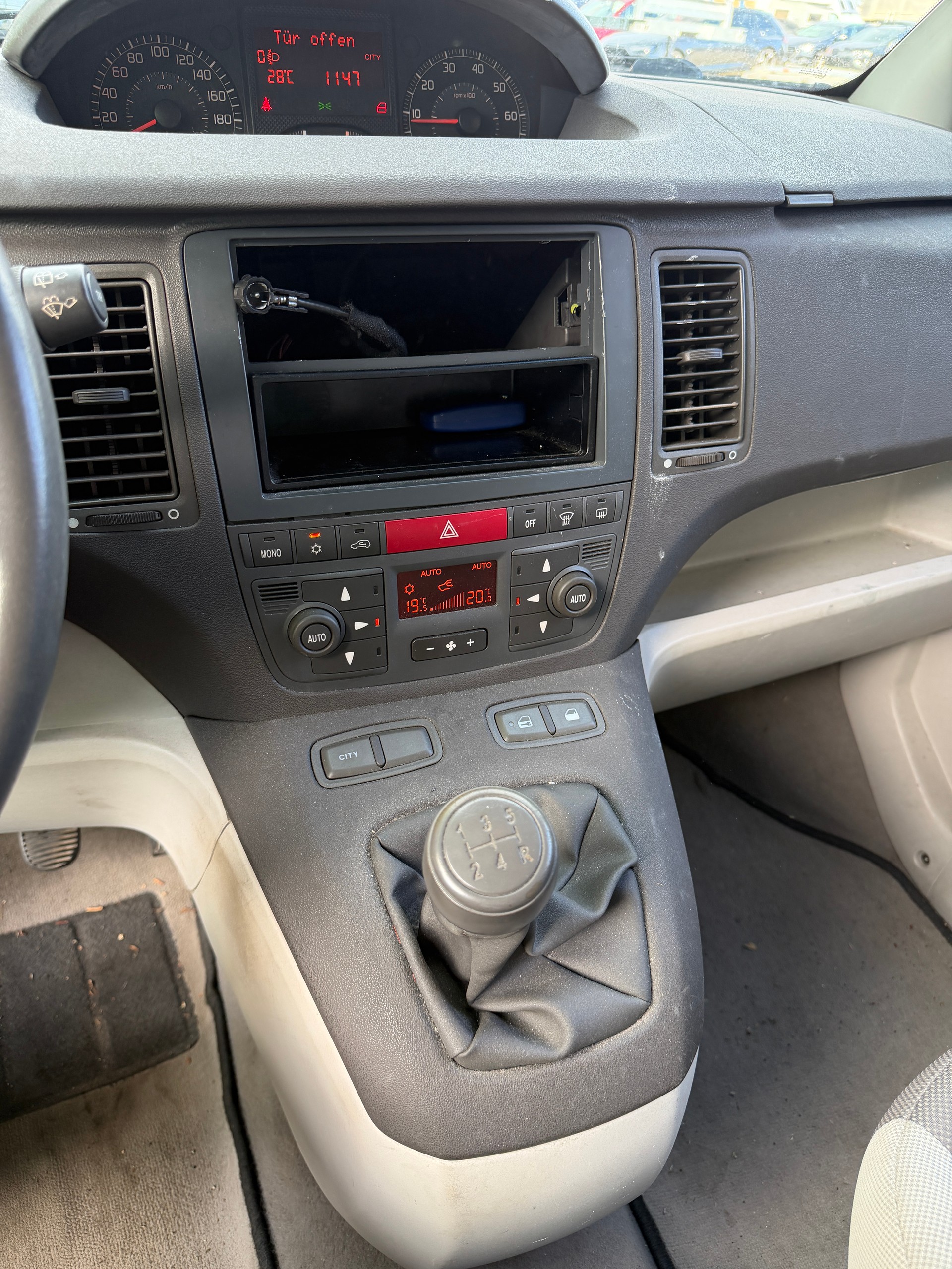 FIAT Idea 1.3 16V JTD Active-image-9