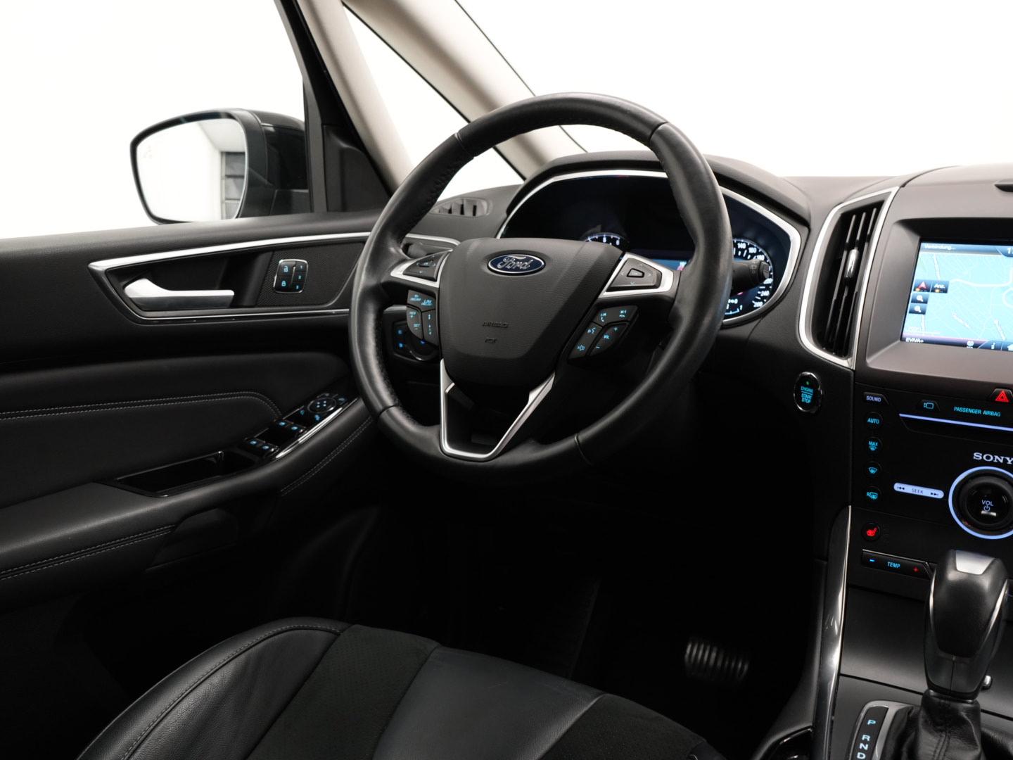FORD S-Max 2.0 TDCi 180 ST-Line FPS 4x4-image-14