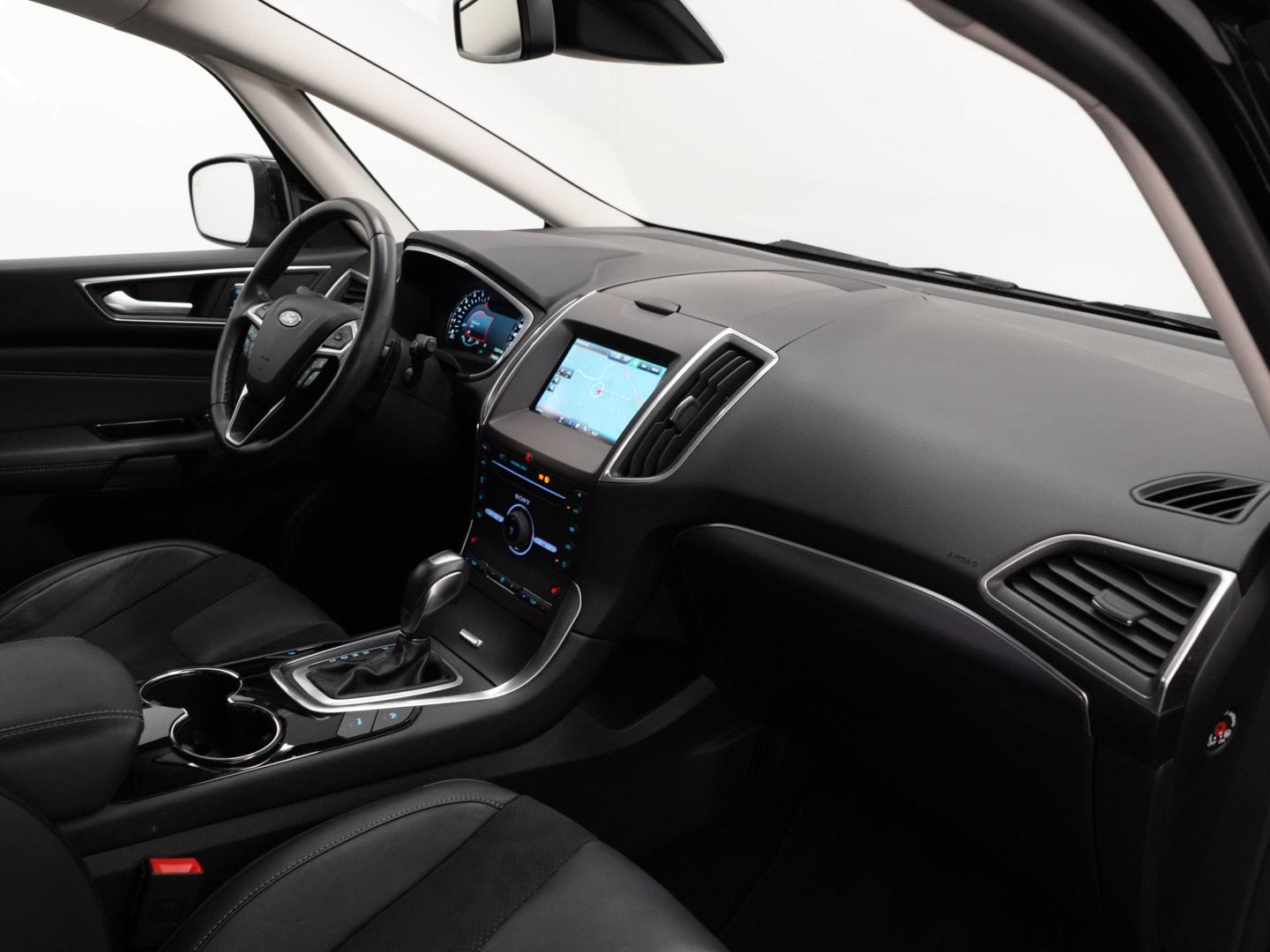 FORD S-Max 2.0 TDCi 180 ST-Line FPS 4x4-image-12
