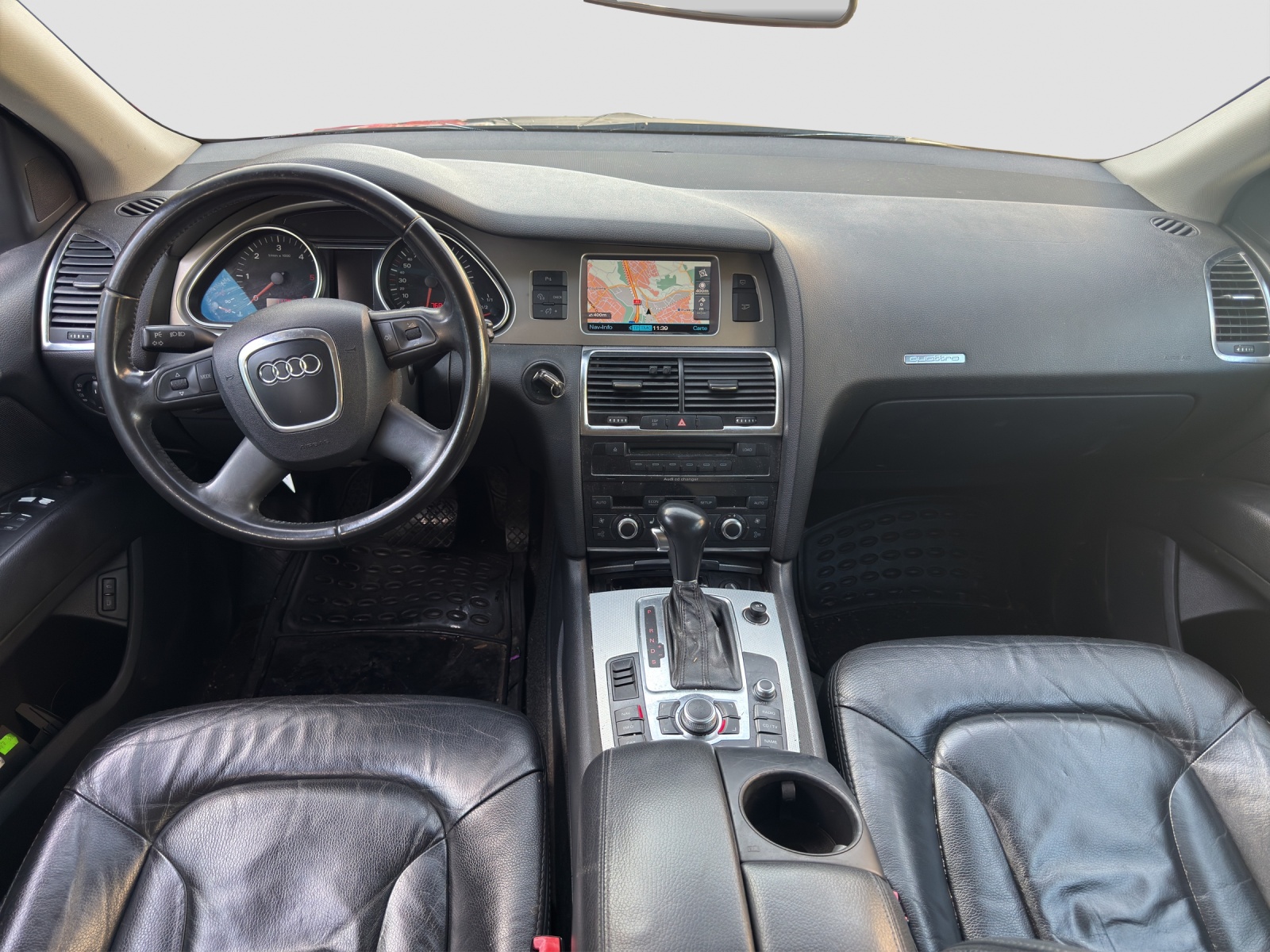 AUDI Q7 3.0 TDI quattro tiptronic-image-14