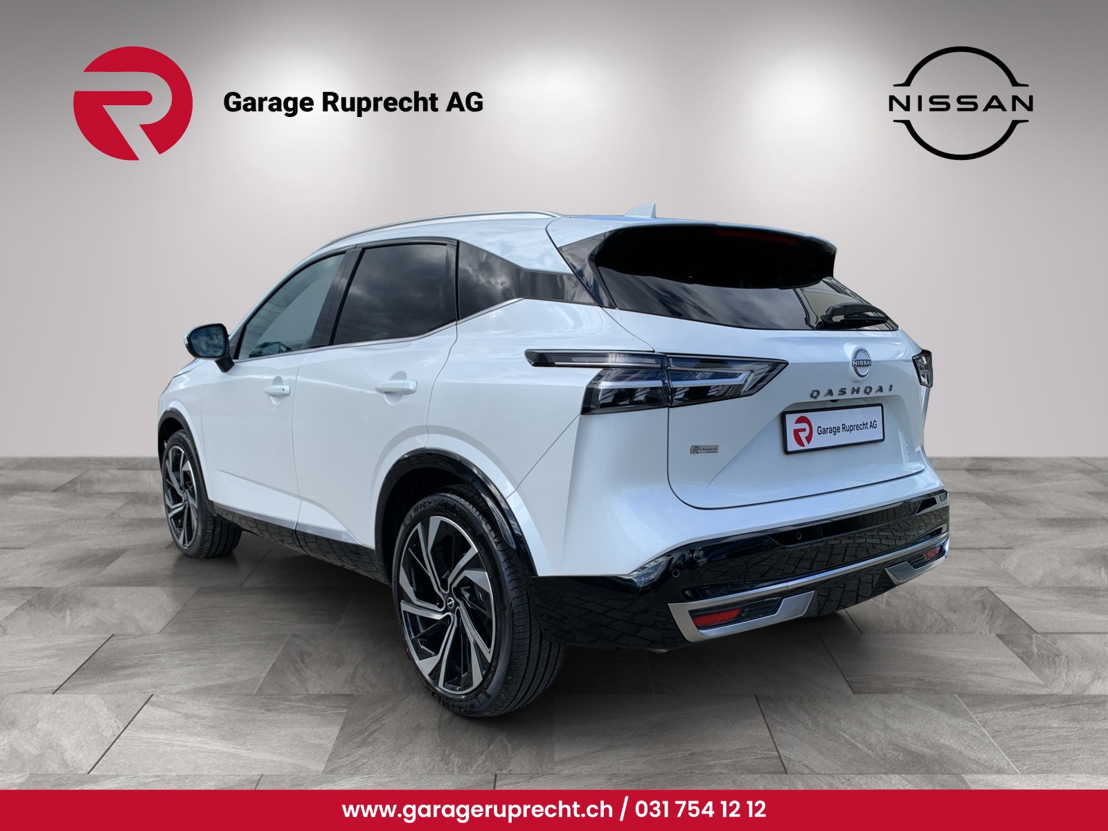 NISSAN Qashqai 1.3 DIG-T 158 Tekna+ 4x4-image-2