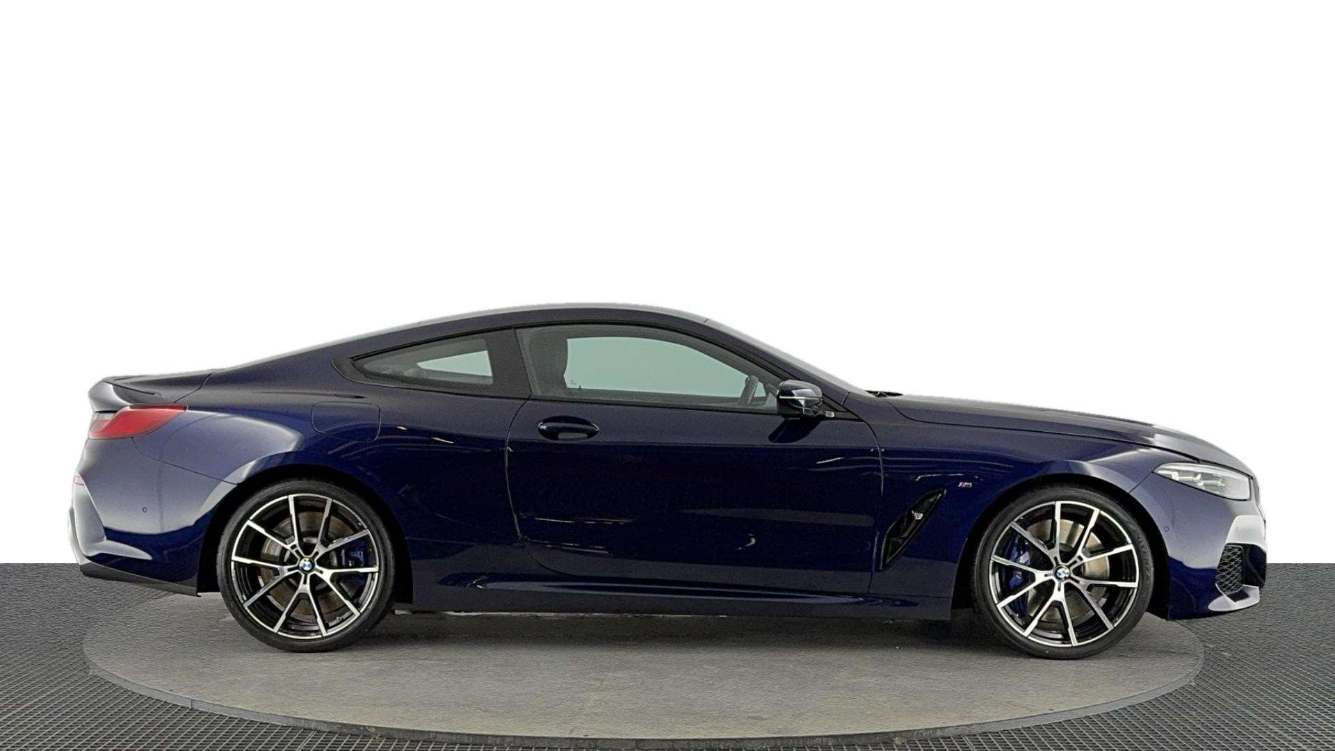 BMW M850i xDrive Steptronic-image-0