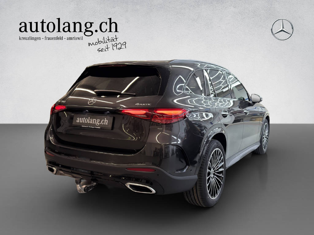 MERCEDES-BENZ GLC 200 AMG Line 4Matic-image-4