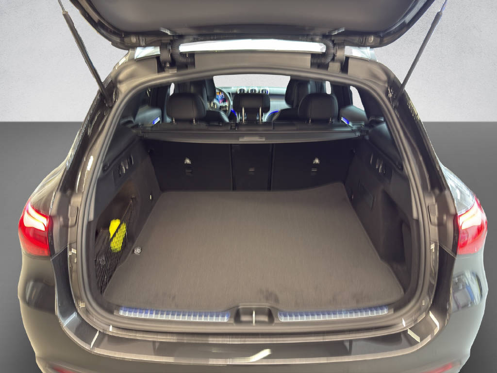 MERCEDES-BENZ GLC 200 AMG Line 4Matic-image-8