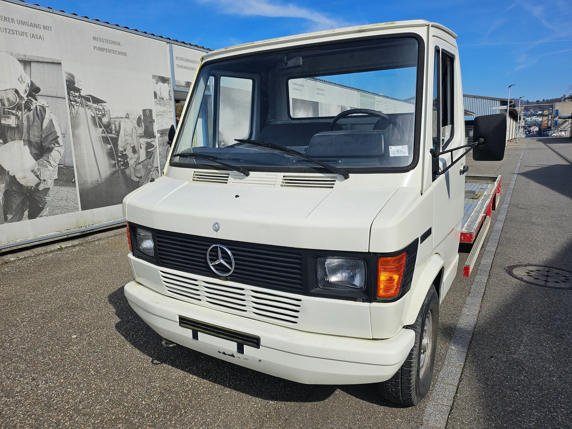 MERCEDES-BENZ 309-image-10