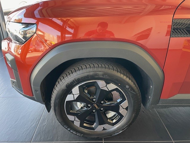 DACIA Bigster TCe 130 48V Extreme 4x4-image-6