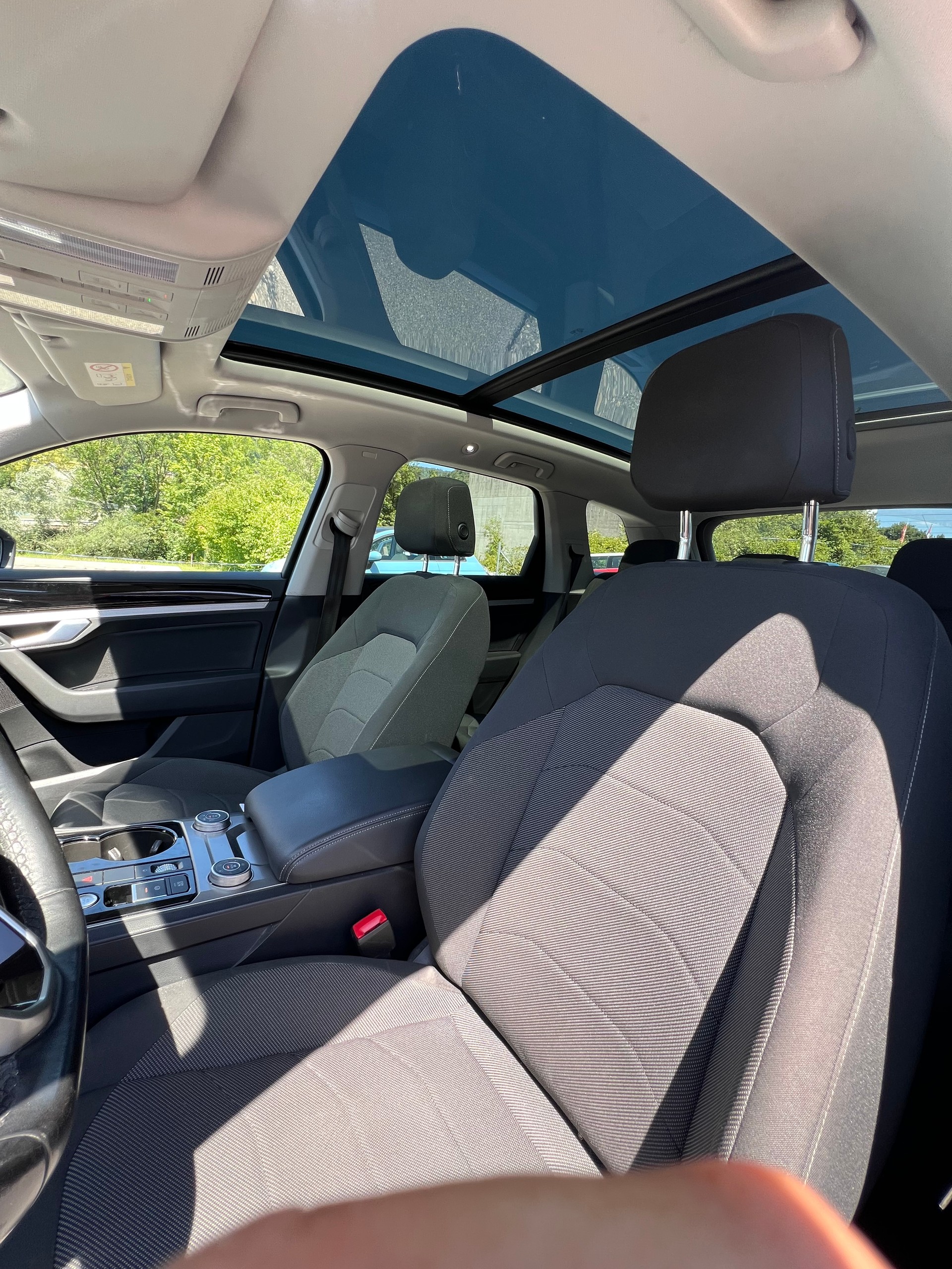 VW Touareg 3.0 TDI Basic Tiptronic-image-9