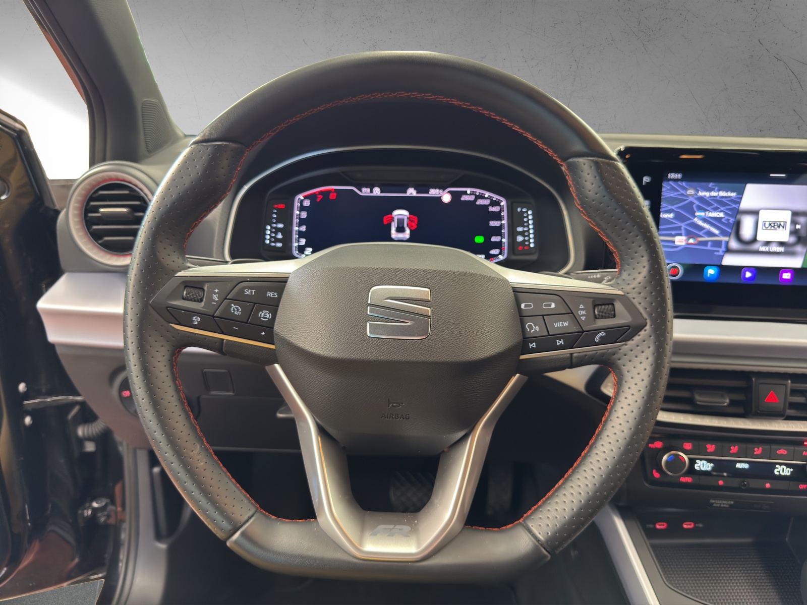 SEAT Arona 1.0 TSI Eco FR Limited Edition DSG-image-11