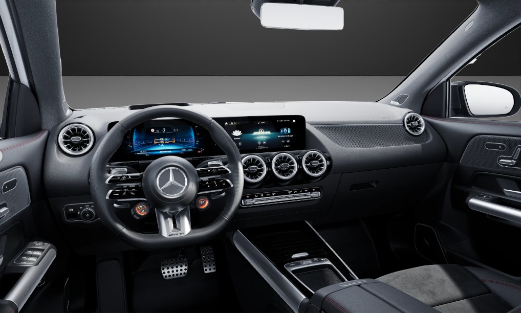 MERCEDES-BENZ GLA AMG 35 4Matic 8G-DCT-image-5