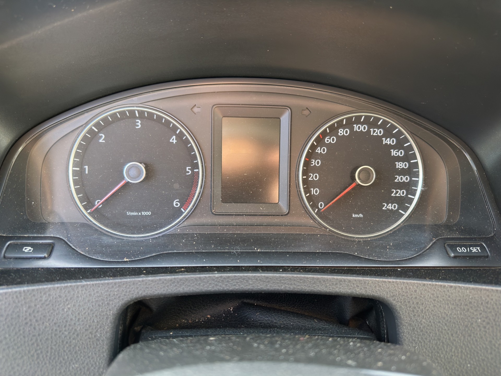 VW T5 2.0 TDI-image-5