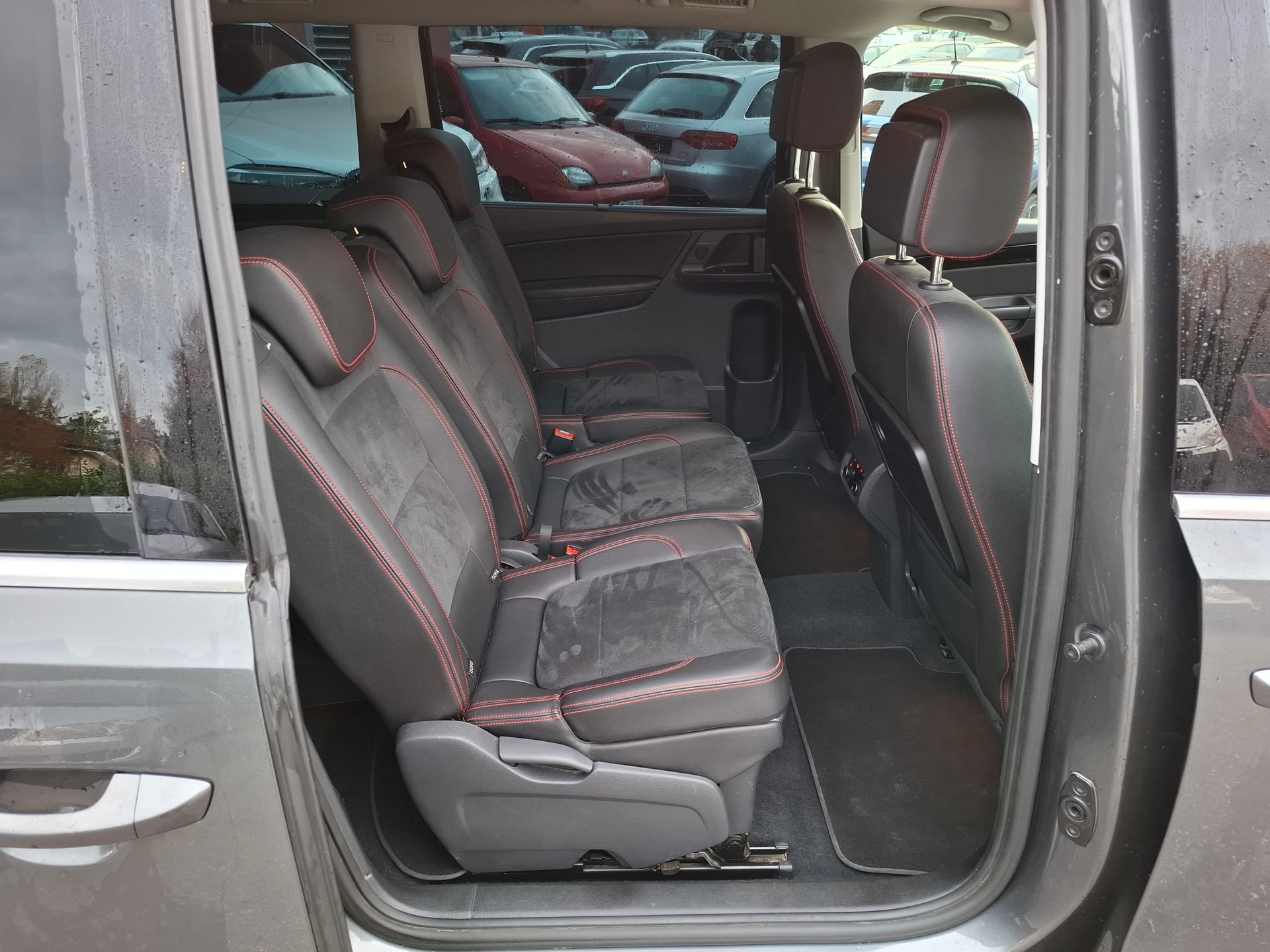 SEAT Alhambra 2.0 TDI FR Line-image-8