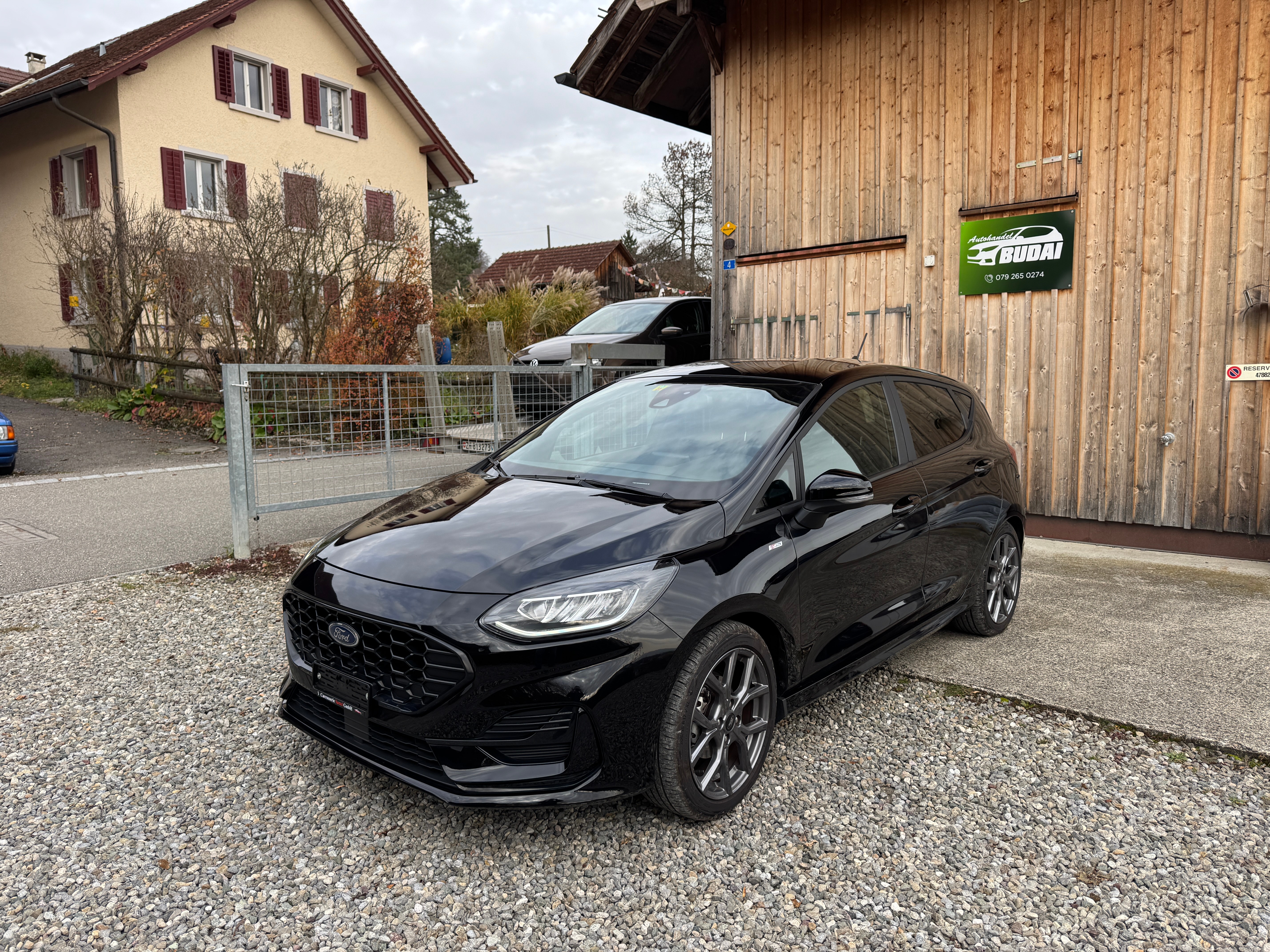 Car photo