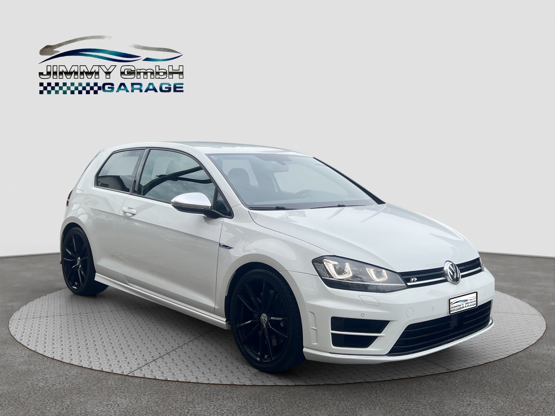 VW Golf 2.0 TSI R 4Motion DSG-image-7