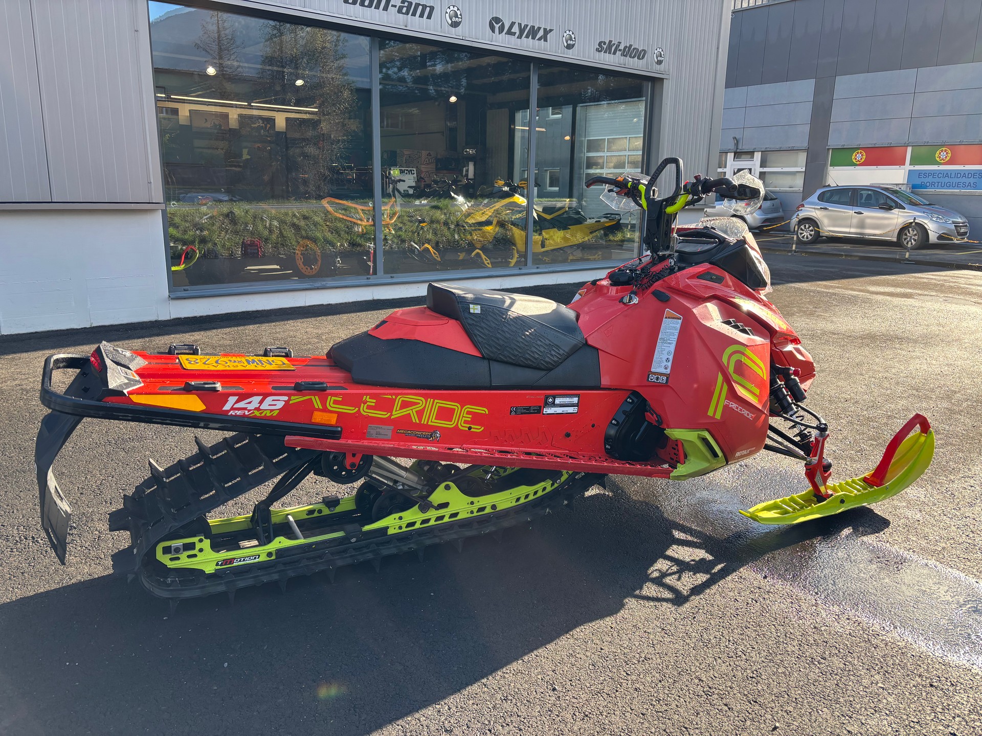 SKIDOO Freeride 146 ROTAX® 800R E-TEC-image-3