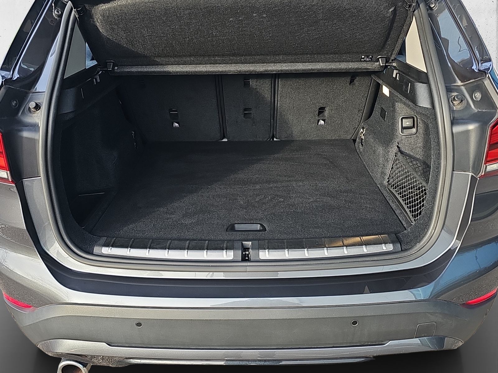 BMW X1 xDrive 25e Sport Line-image-15