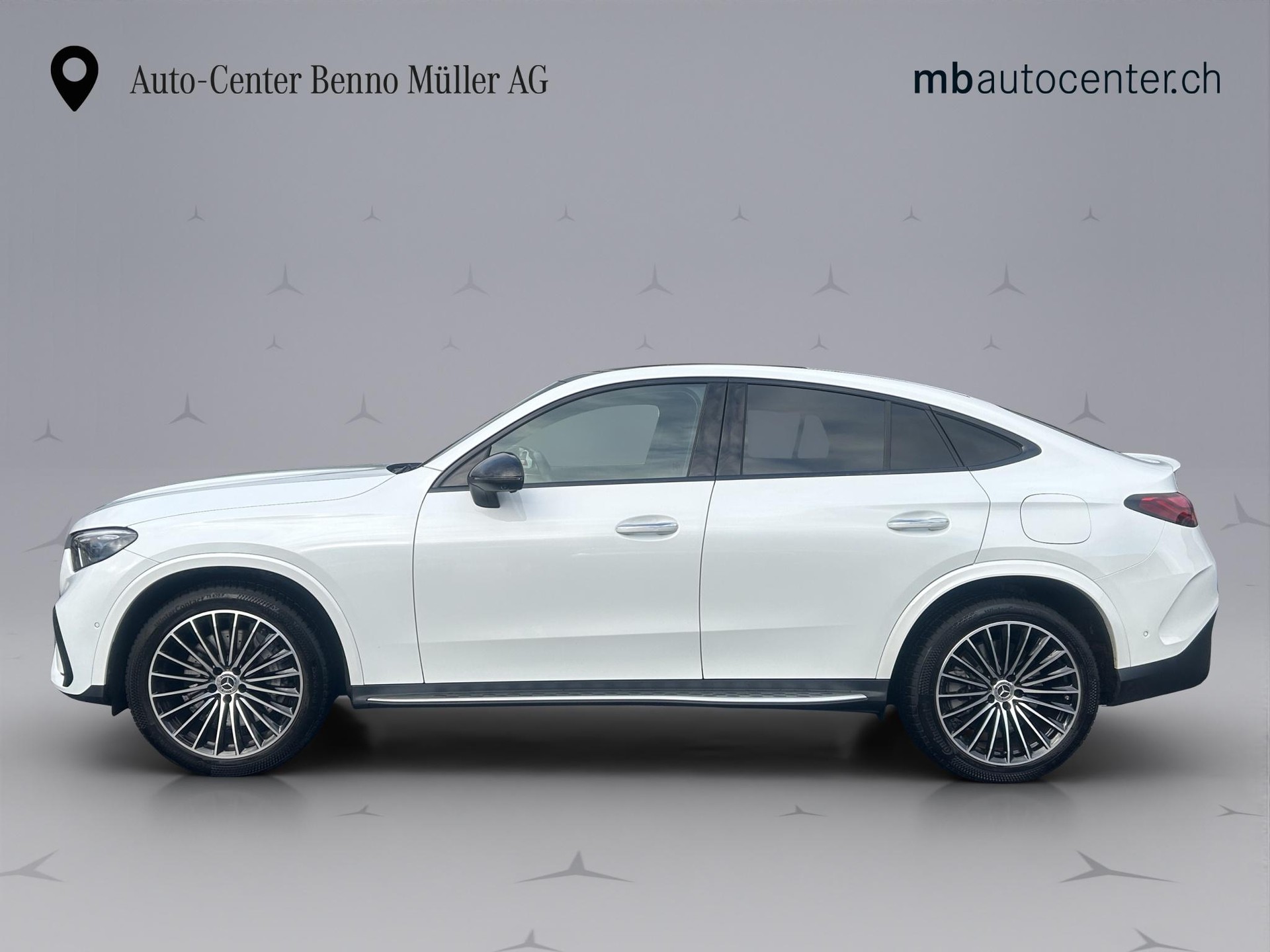 MERCEDES-BENZ GLC 300 e AMG Line 4matic Coupé-image-1