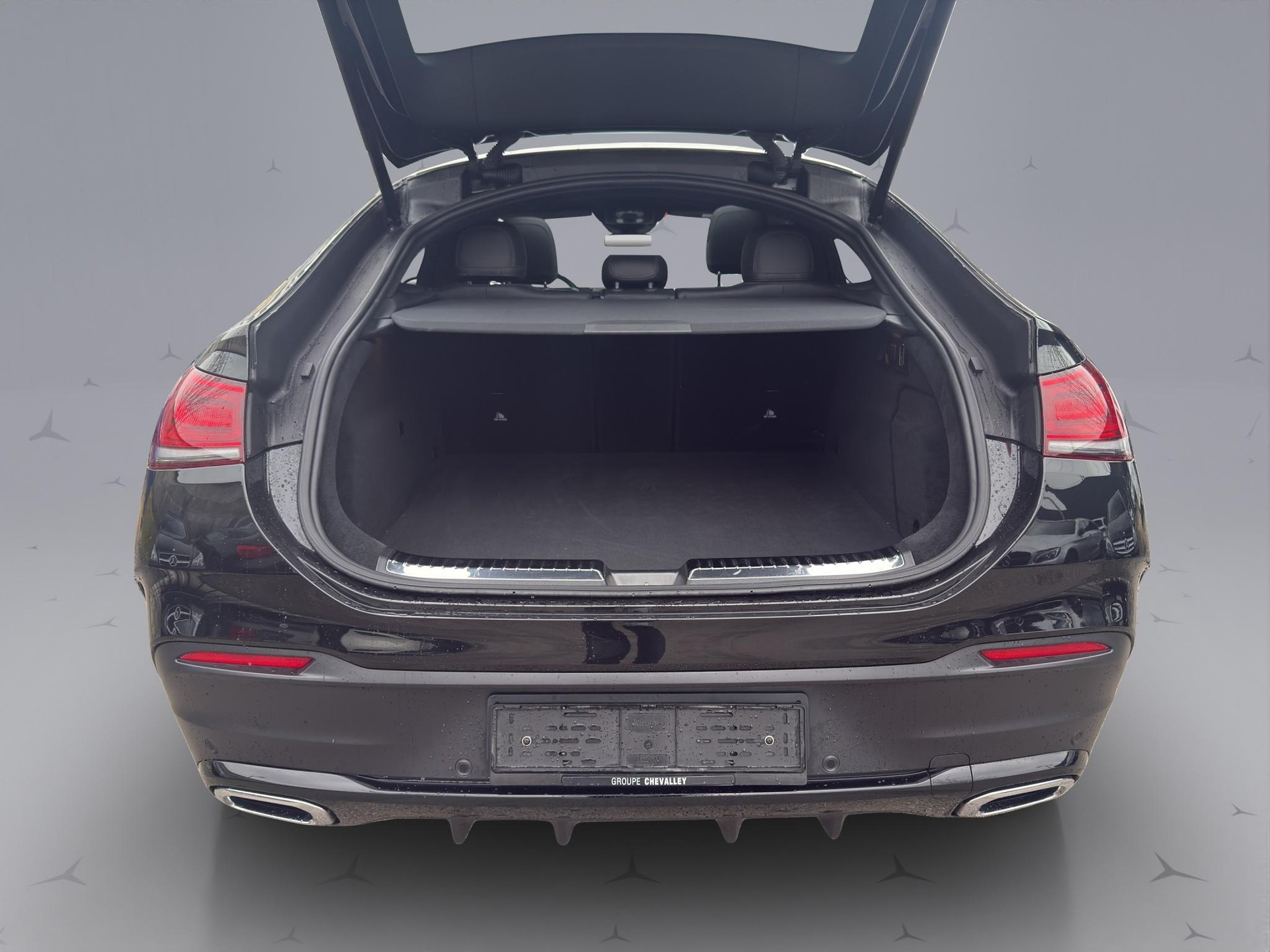 MERCEDES-BENZ GLE 350 e AMG Line 4matic Coupé-image-18