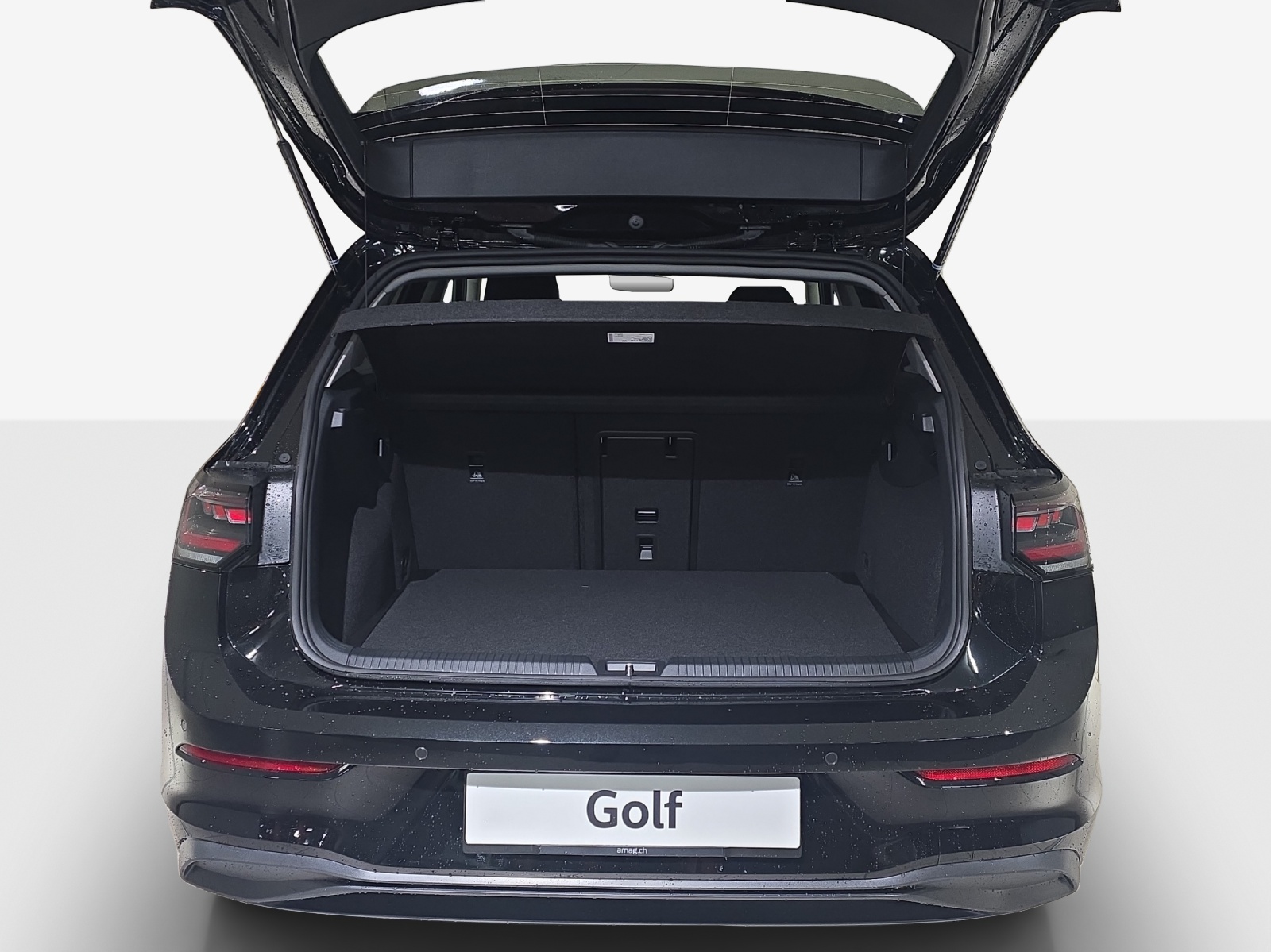 VW Golf 1.5 e TSI mHEV United DSG-image-12