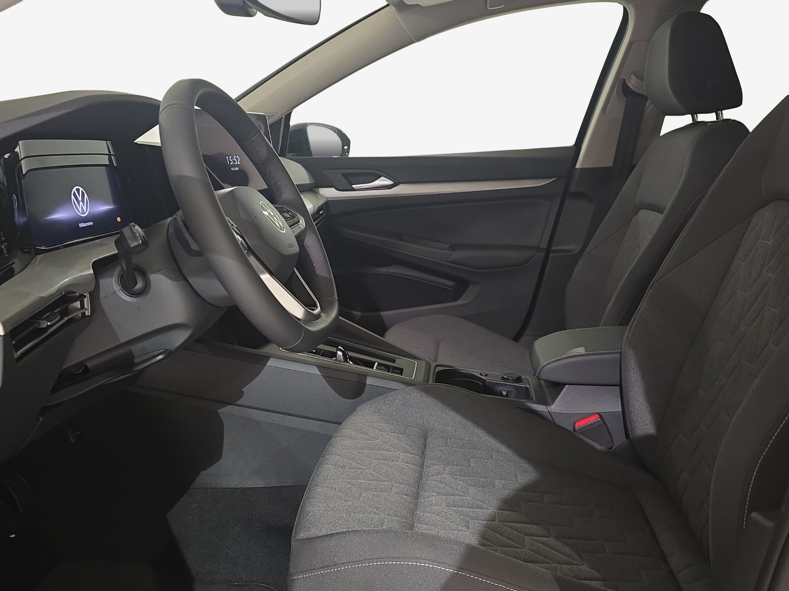 VW Golf 1.5 e TSI mHEV United DSG-image-7