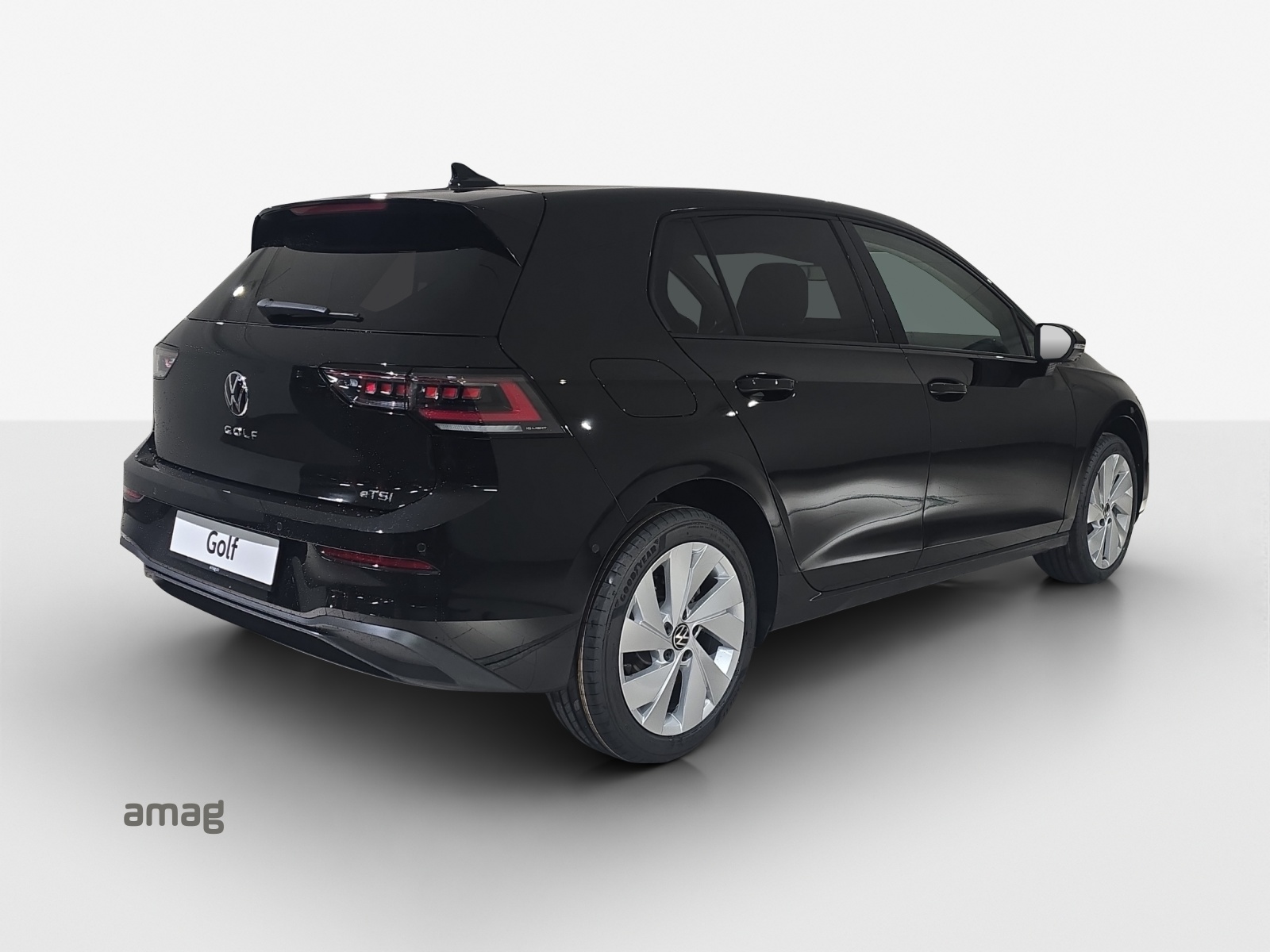VW Golf 1.5 e TSI mHEV United DSG-image-4