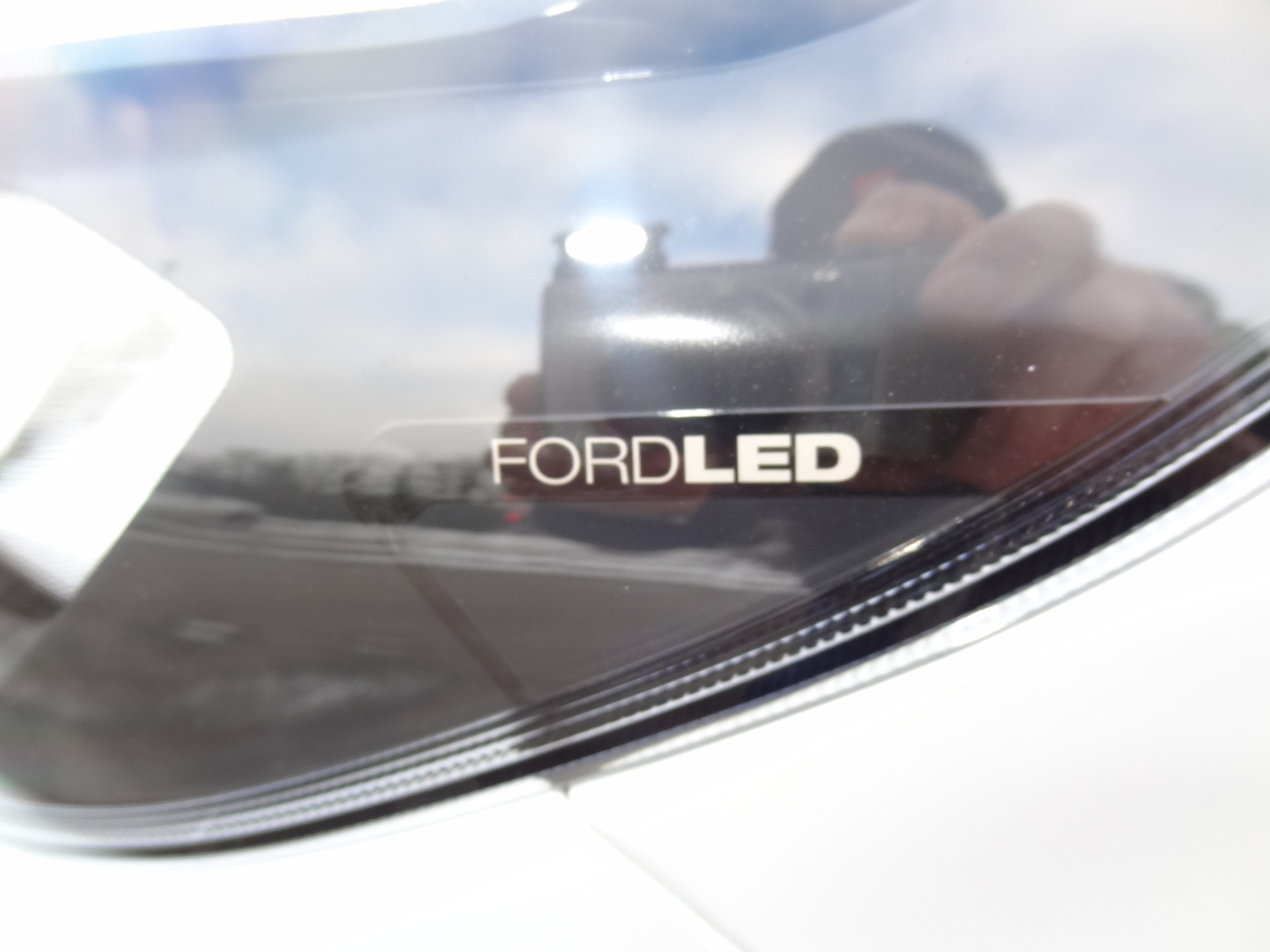 FORD Transit Custom Van 340 L2H1 65kWh Trend-image-11