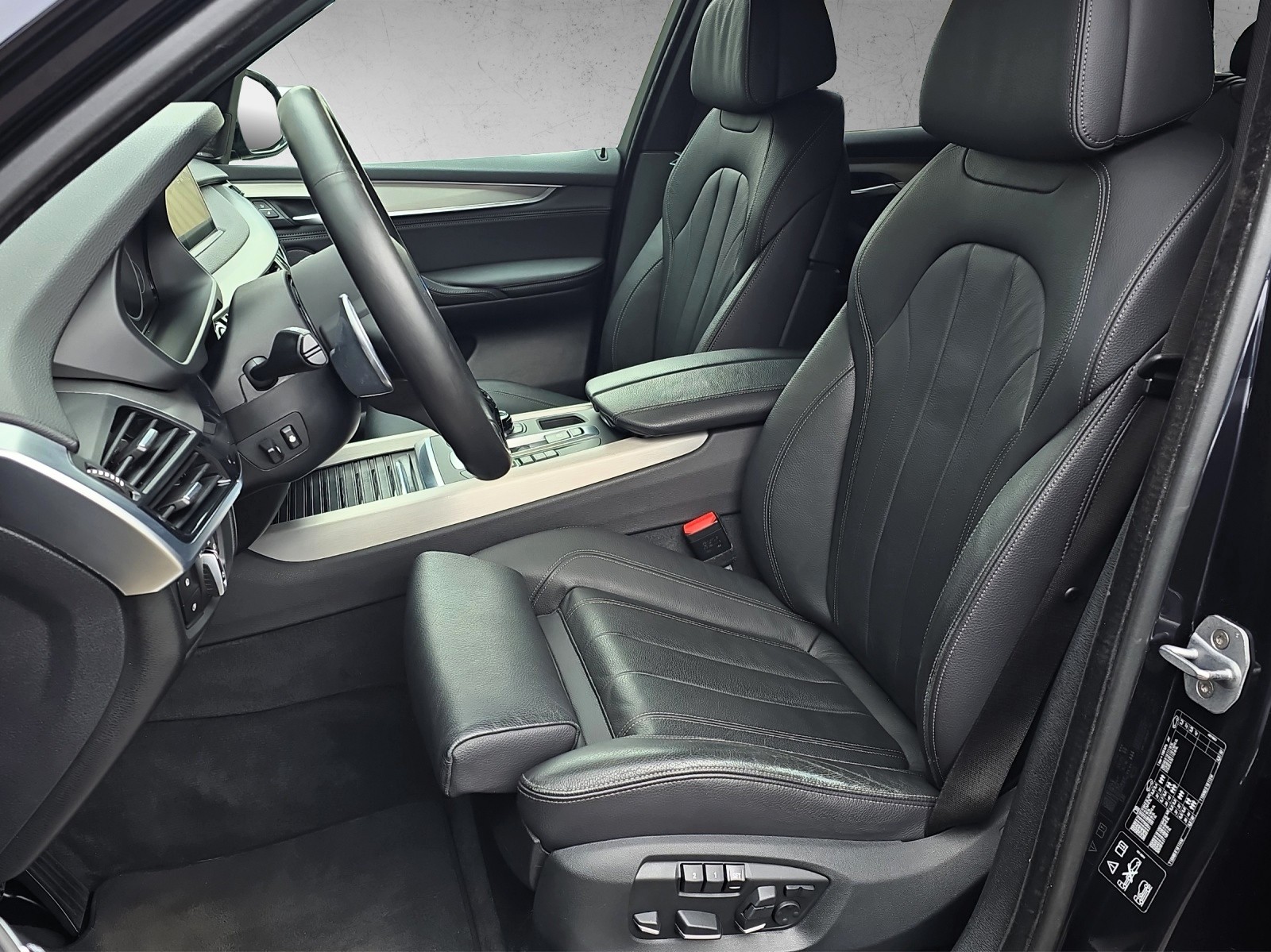 BMW X5 xDrive M Sport 30d Steptronic-image-5