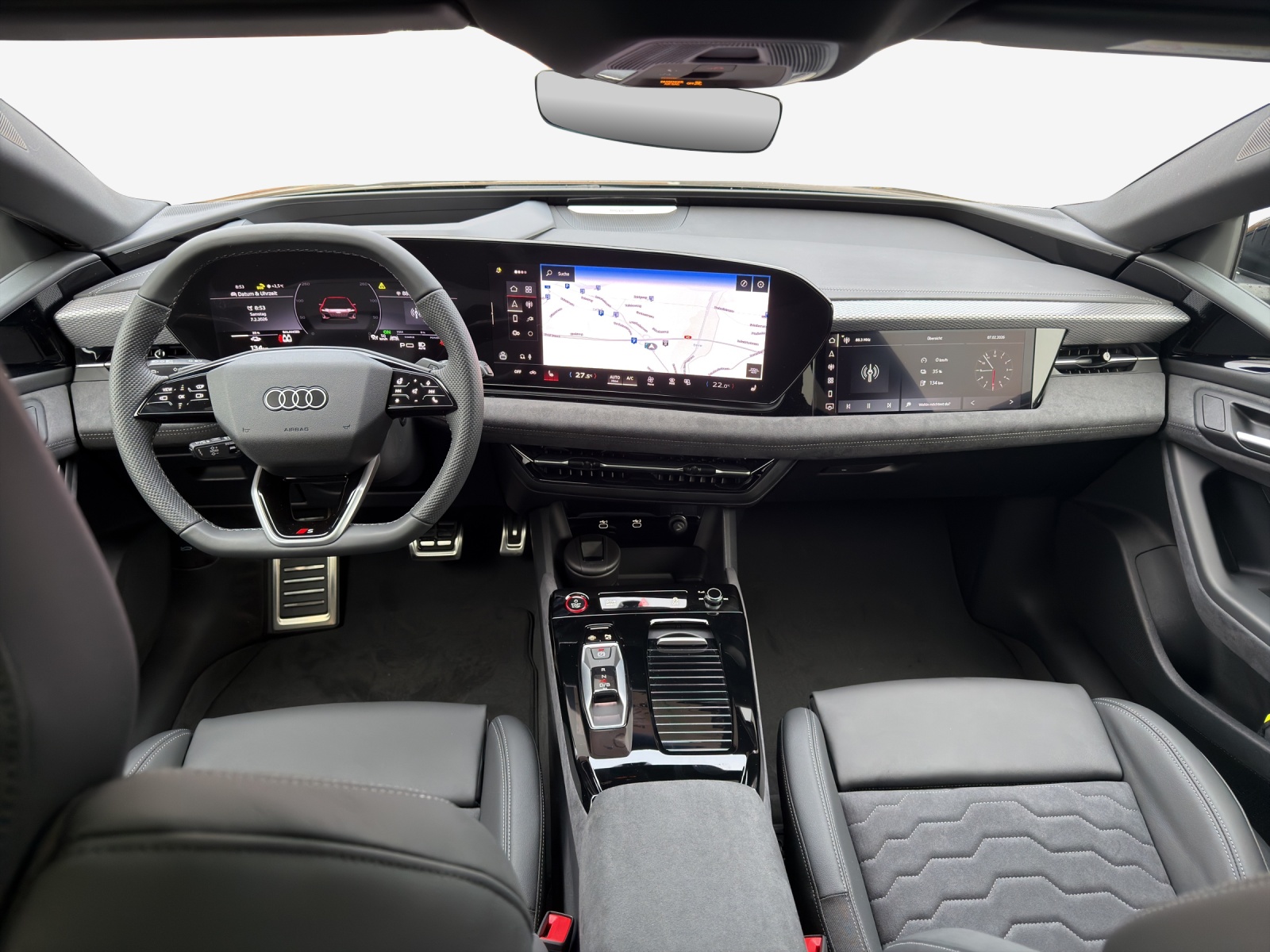 AUDI S6 Avant e-tron quattro-image-8