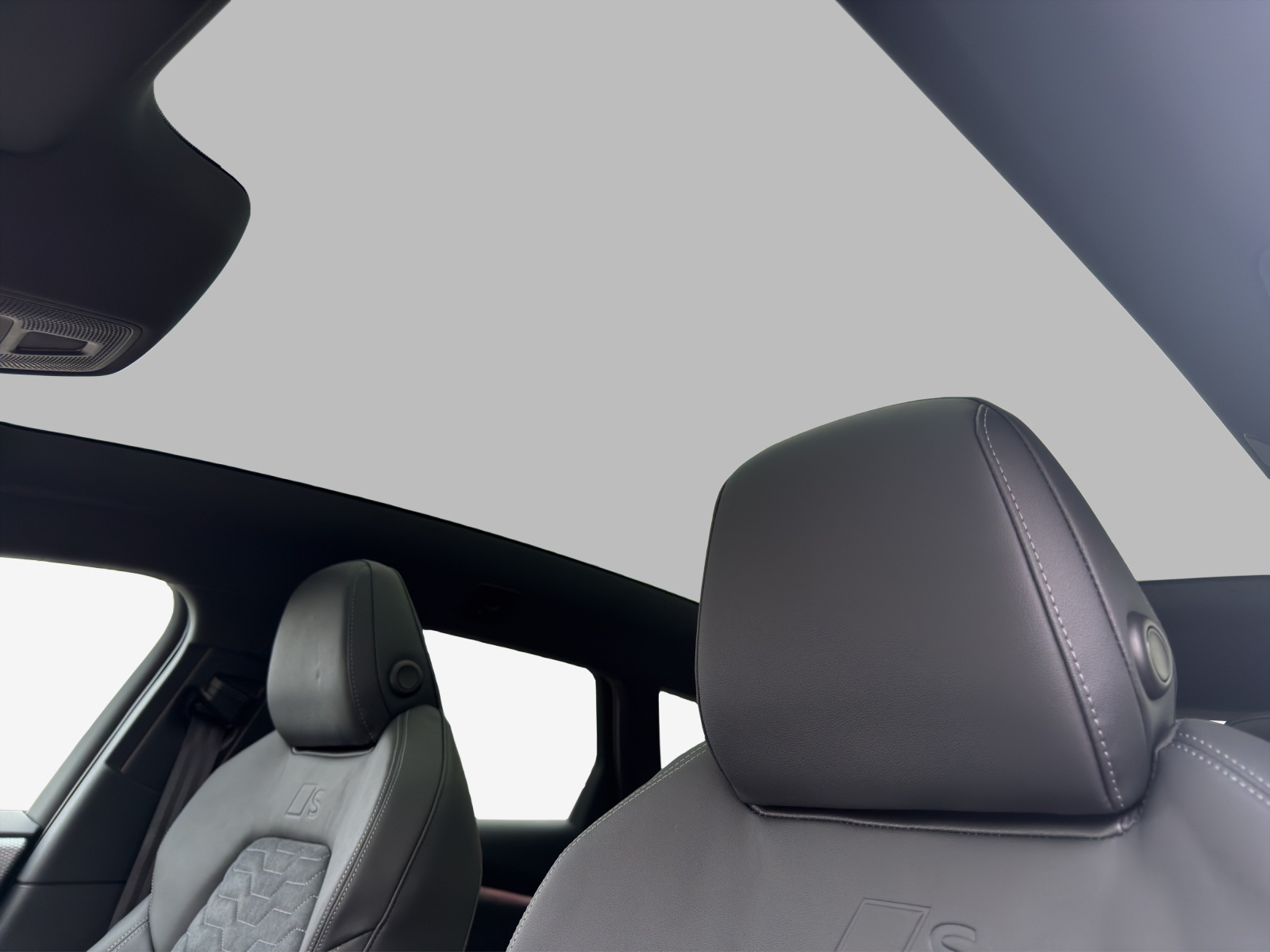 AUDI S6 Avant e-tron quattro-image-14