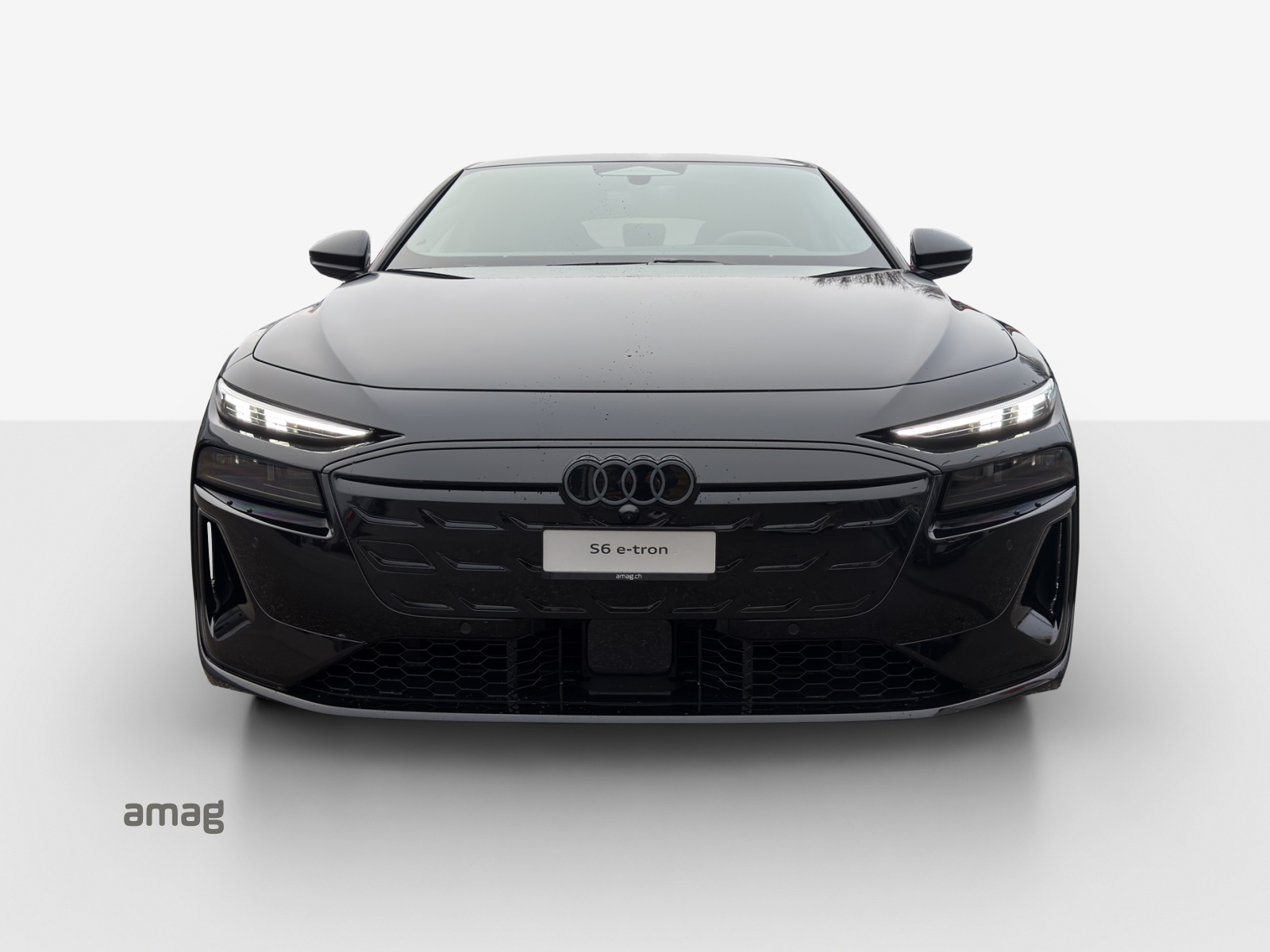 AUDI S6 Avant e-tron quattro-image-6