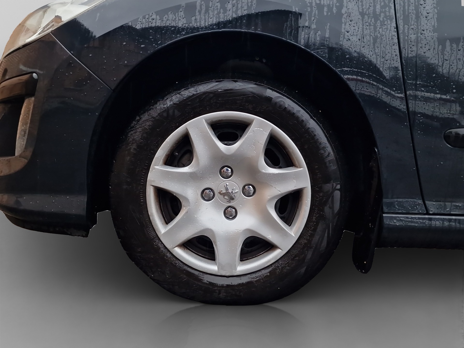 PEUGEOT 308 SW 1.6 HDI Trendy-image-13