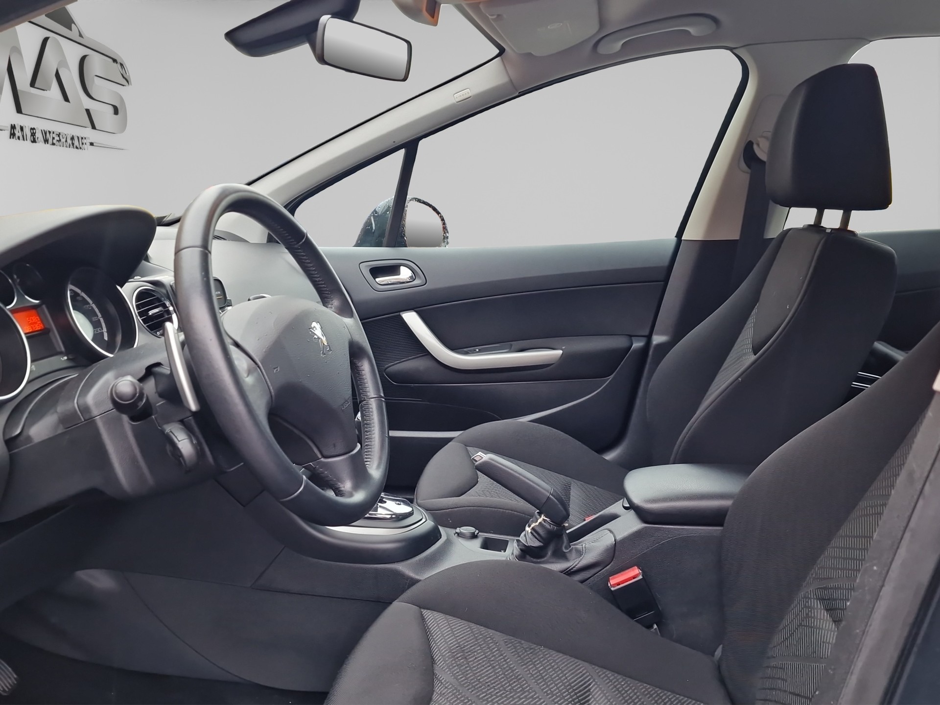 PEUGEOT 308 SW 1.6 HDI Trendy-image-8