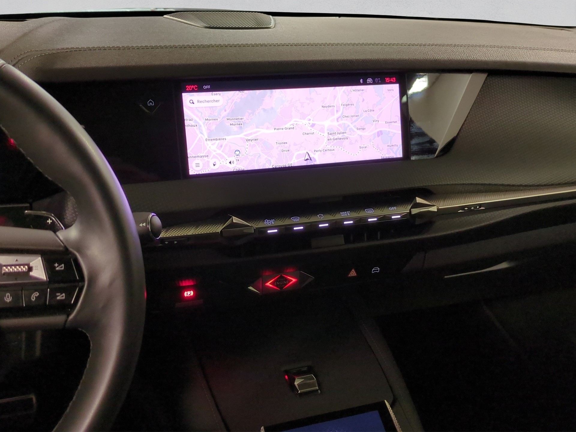 DS AUTOMOBILES DS 4 1.6 E-Tense Cross Rivoli-image-11