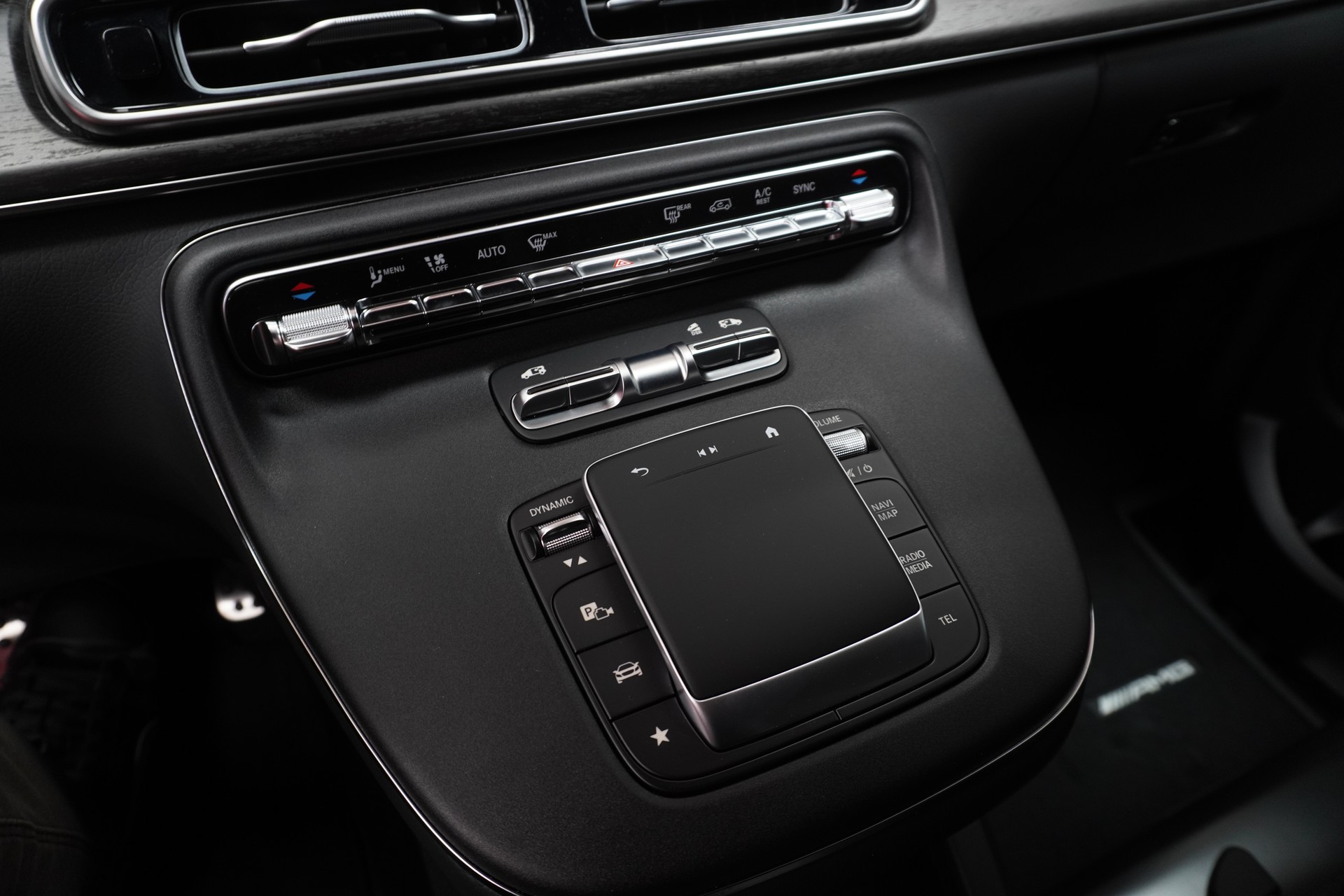 MERCEDES-BENZ V 250 d lang 4M TREND-image-7