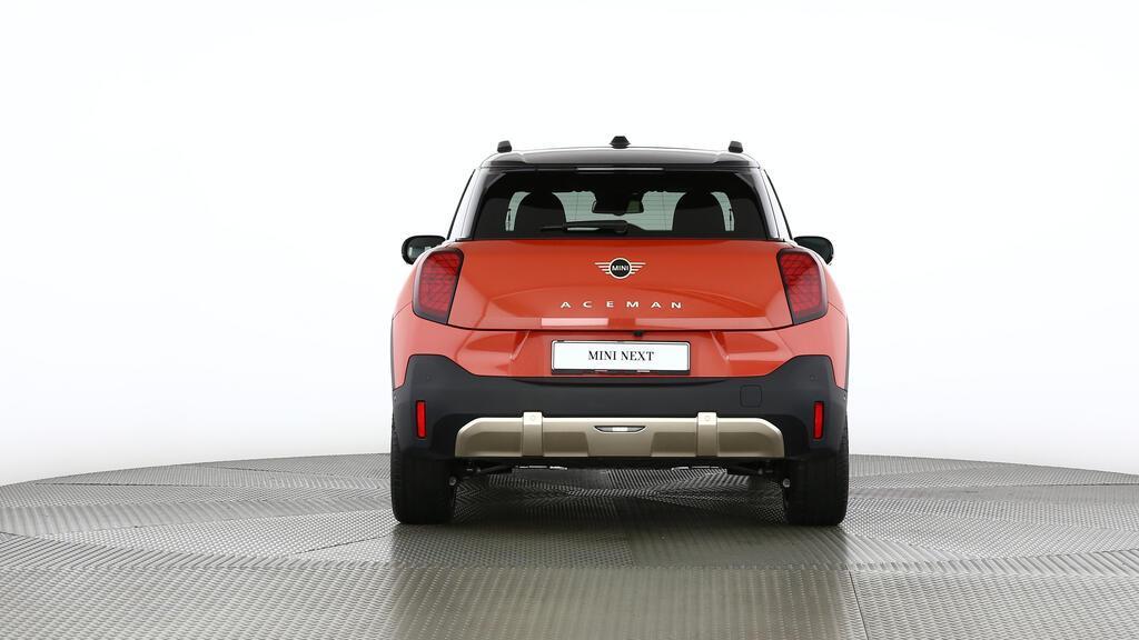 MINI Aceman E-image-13