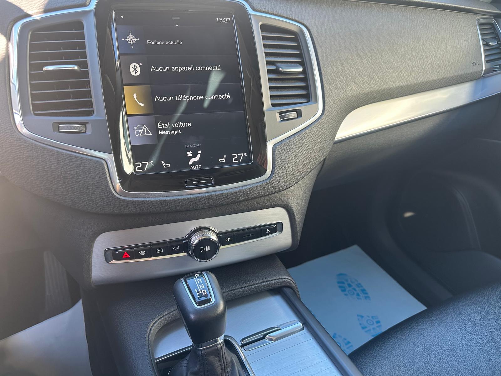 VOLVO XC90 D5 AWD Momentum Geartronic-image-10