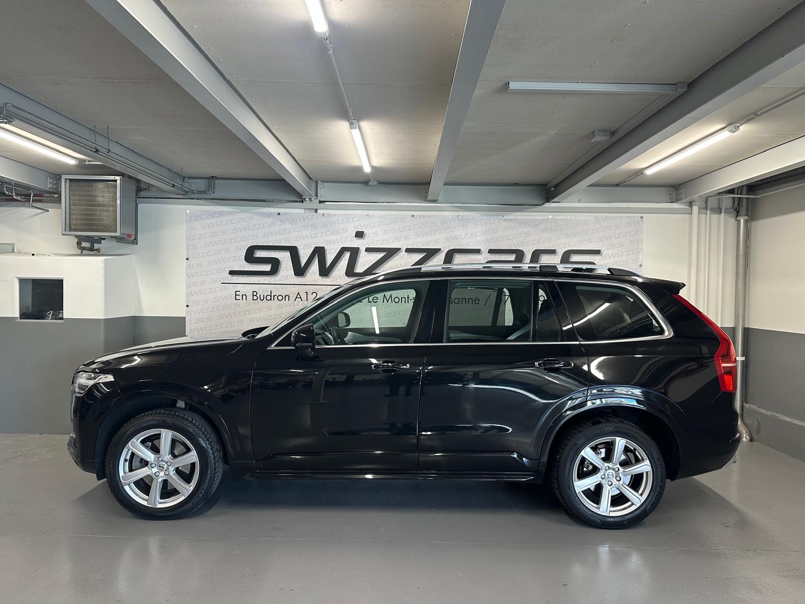 VOLVO XC90 D5 AWD Momentum Geartronic-image-2