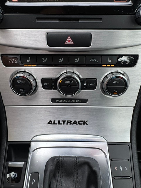 VW Passat Alltrack 2.0 TSI 4Motion DSG-image-13