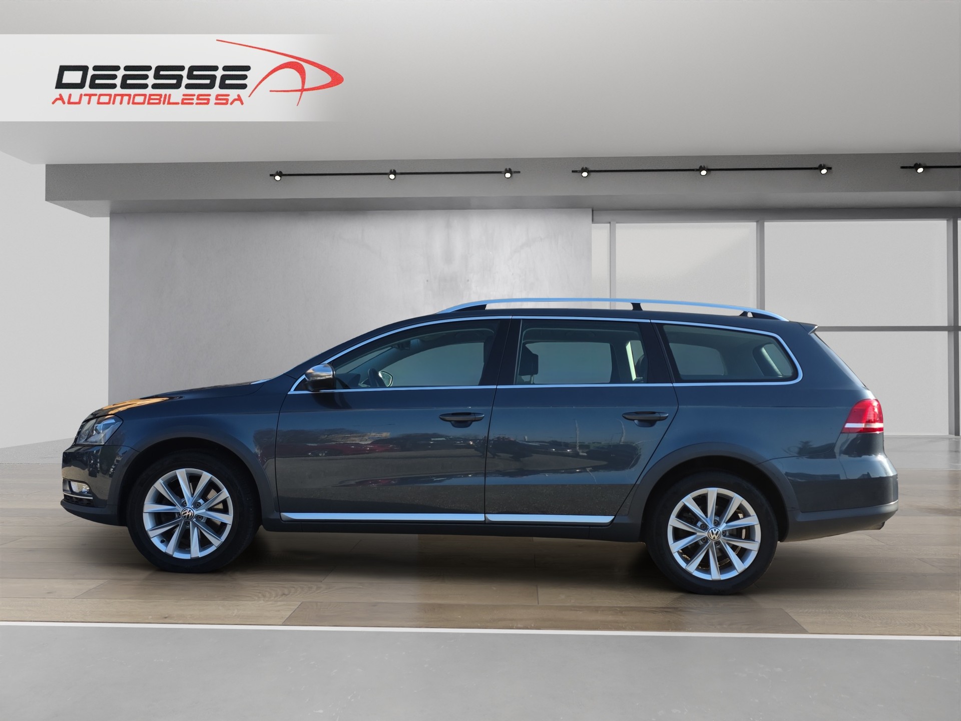 VW Passat Alltrack 2.0 TSI 4Motion DSG-image-4