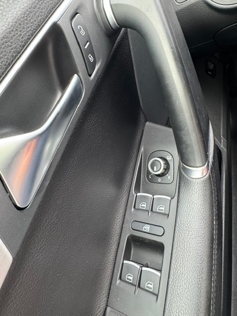 VW Passat Alltrack 2.0 TSI 4Motion DSG-image-19