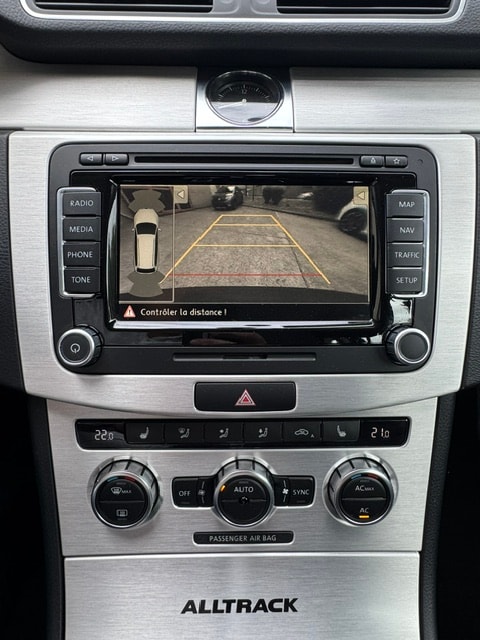 VW Passat Alltrack 2.0 TSI 4Motion DSG-image-12