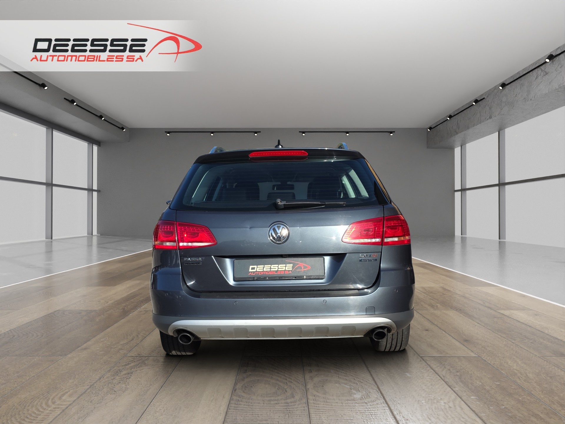 VW Passat Alltrack 2.0 TSI 4Motion DSG-image-7