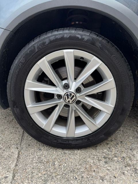 VW Passat Alltrack 2.0 TSI 4Motion DSG-image-24