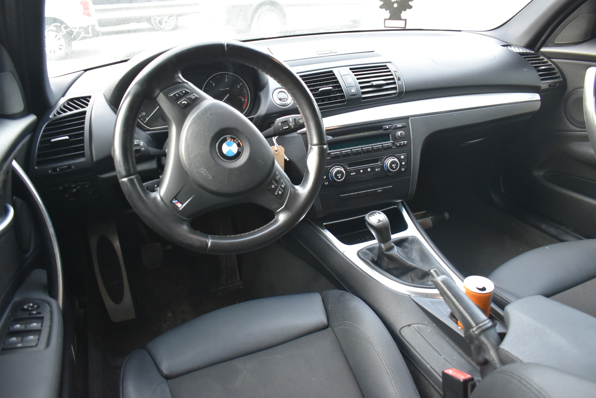 BMW 120d-image-6