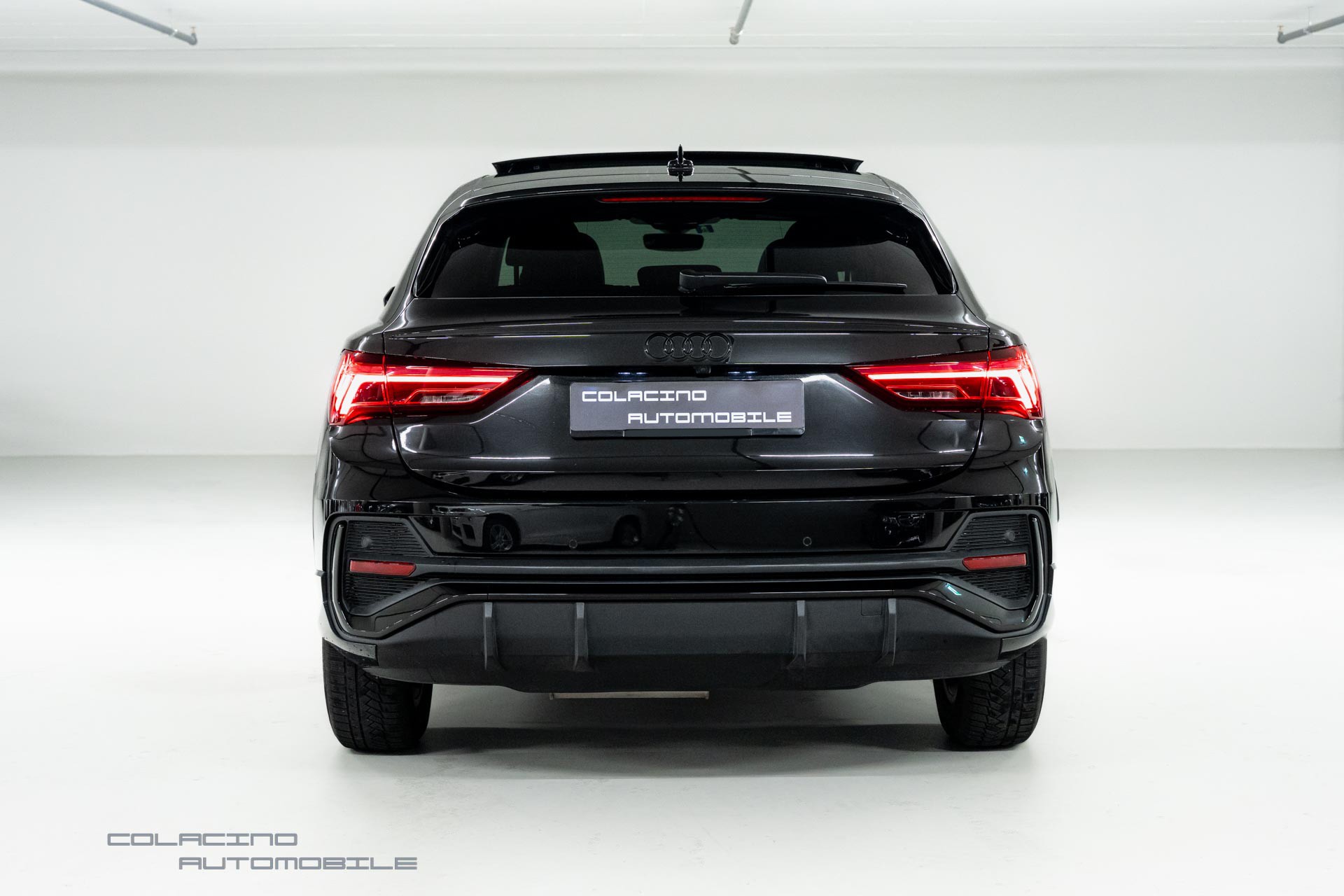 AUDI Q3 Sportback 40 TDI S line quattro S-tronic-image-5