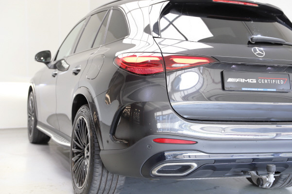 MERCEDES-BENZ GLC 300 e 4M 9G-Tronic-image-3