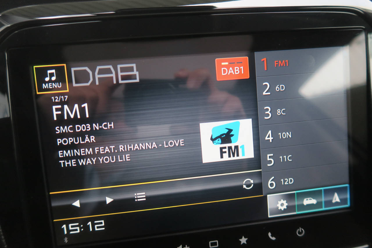 SUZUKI Vitara 1.4 T Black Edition Top Hybrid 4x4-image-8