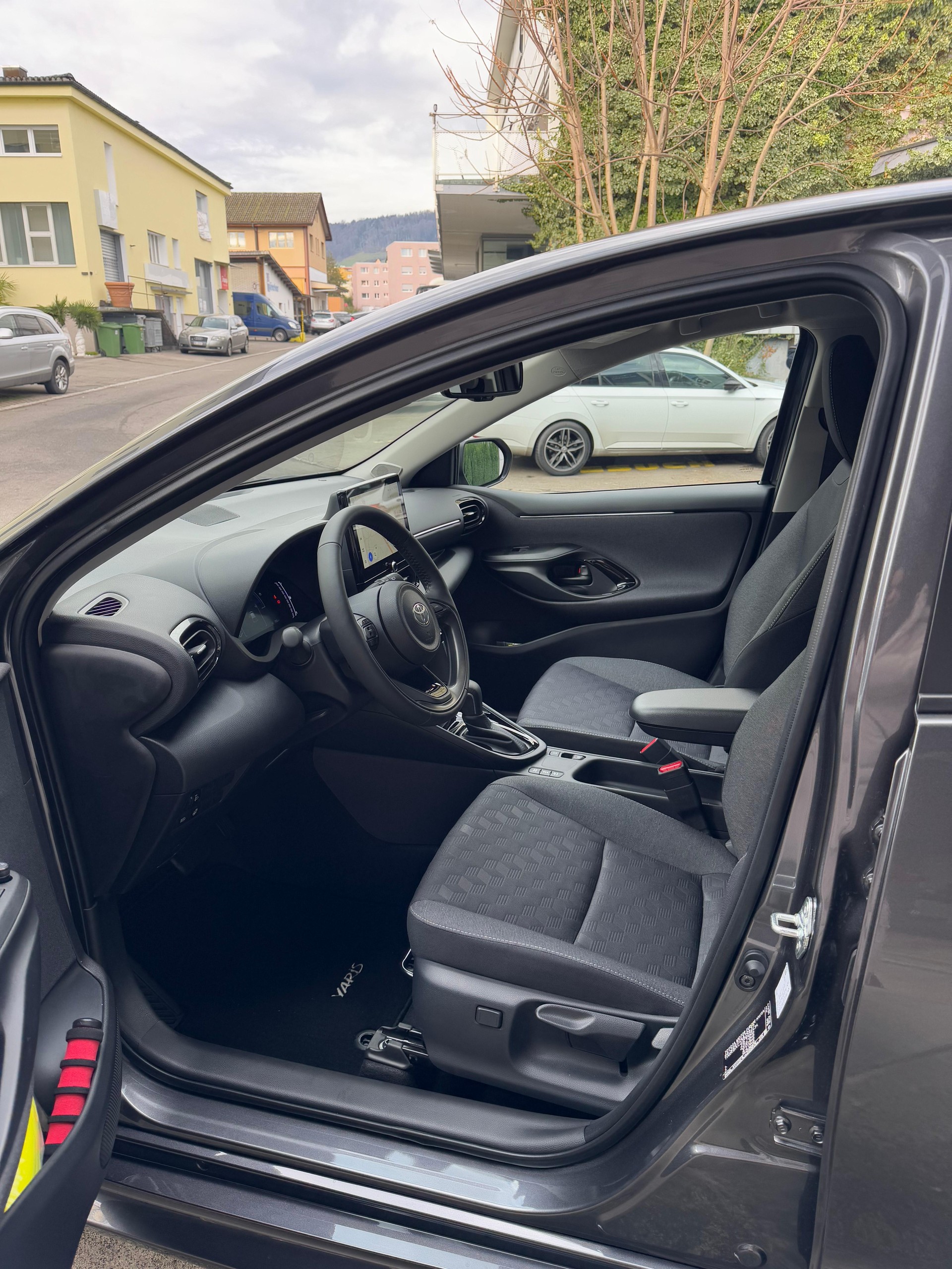 TOYOTA Yaris 1.5 VVT-i HSD Trend-image-20