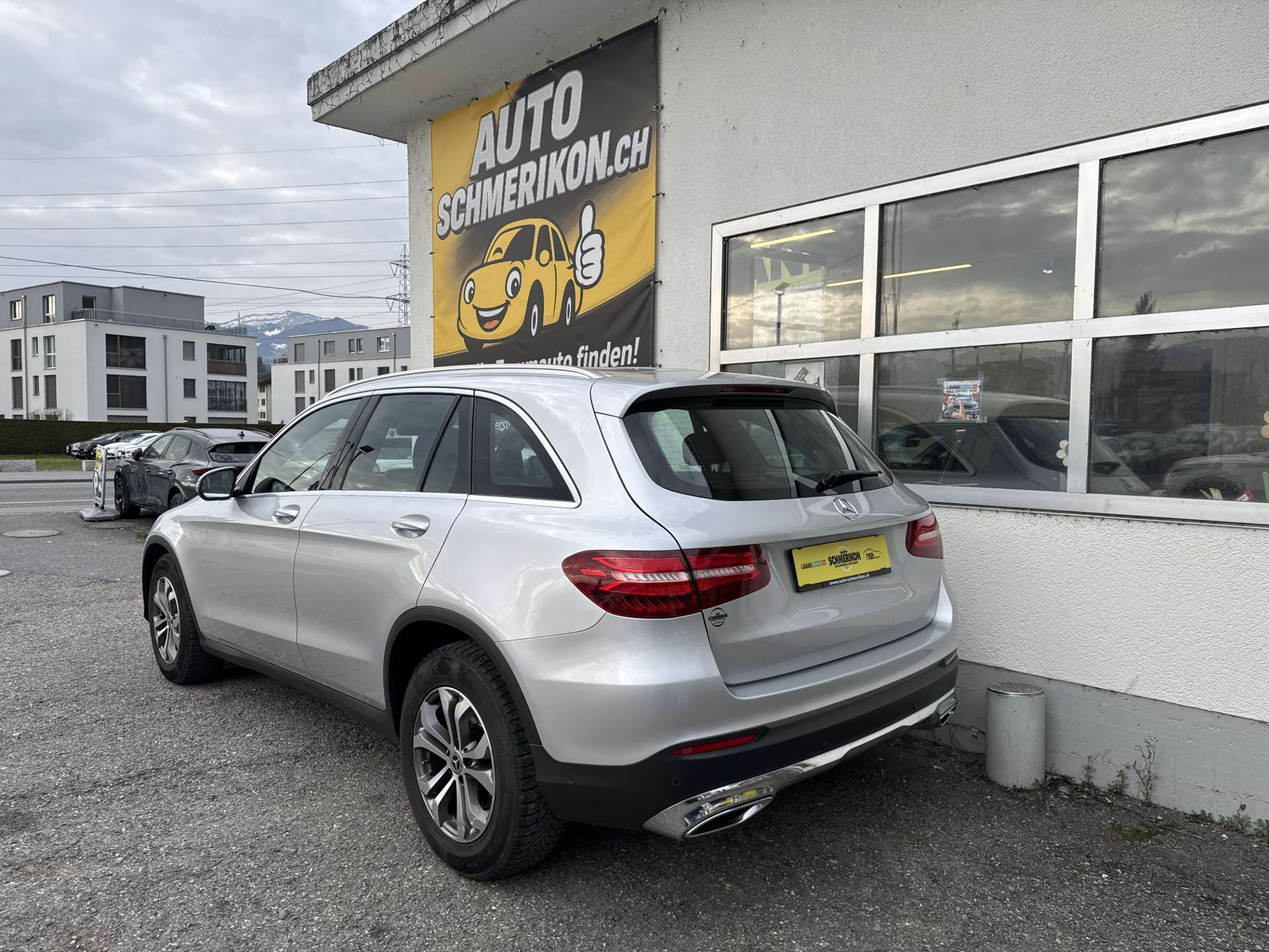 MERCEDES-BENZ GLC 220 d Exclusive 4Matic G-Tronic Automat-image-2